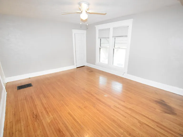 338 Marion Ave #2 — Photo 6