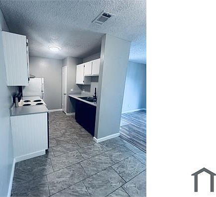 3rd image of 8515 S Flores St #206