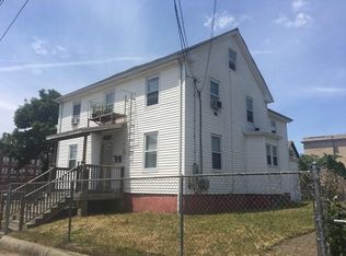 77 Mawney St, Providence, RI 02907