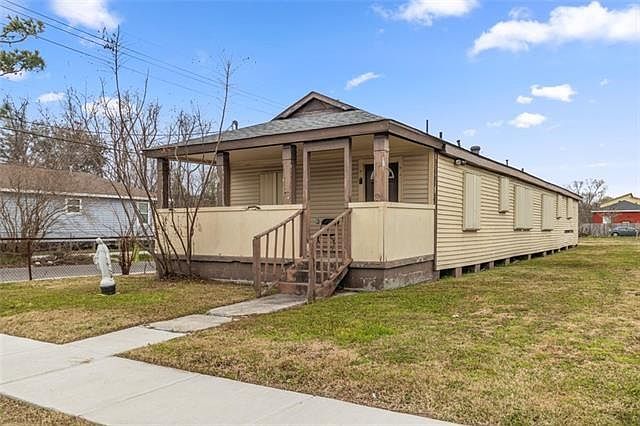 1st image of 4577 Laine Ave