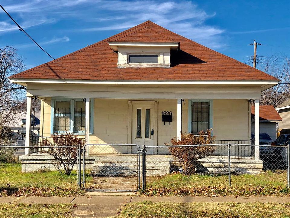 2nd image of 1826 Washington Ave