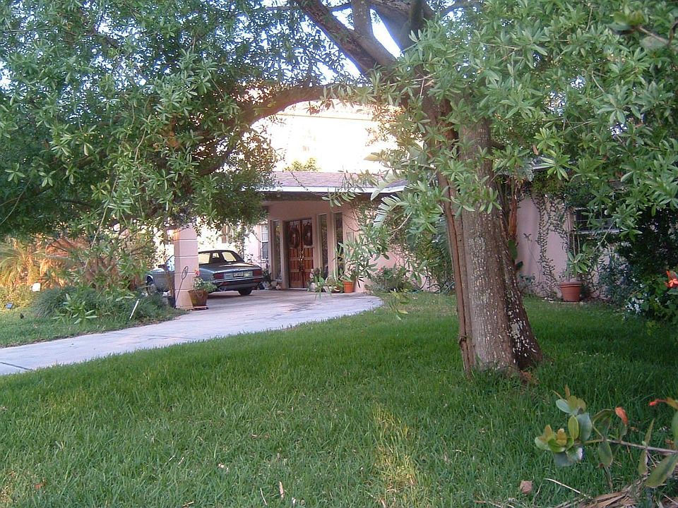1st image of 67 Martinique Ave