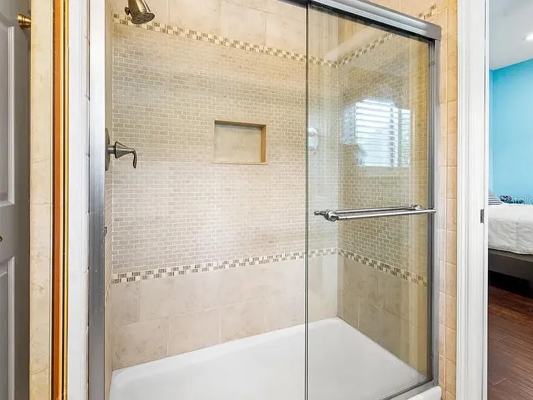 30324 Laurelwood Ln — Photo 48