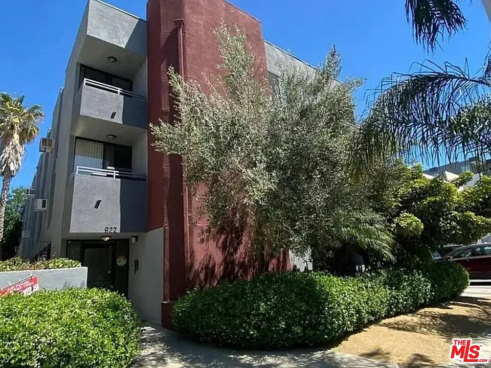 1 bed, 1.0 bath, 640 sqft, $1,850 — Photo 1