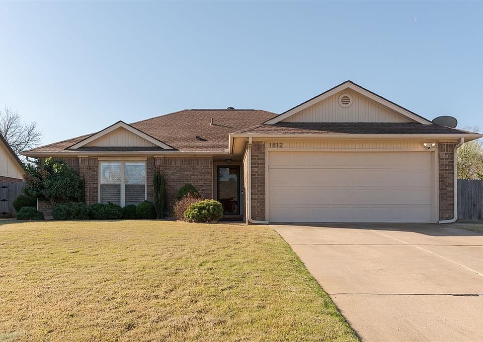 1812 Dena Dr, Edmond, OK 73003 | Zillow