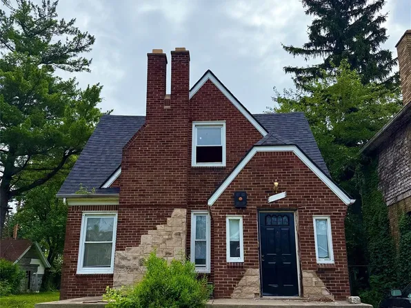 12666 Cloverlawn St, Detroit, MI 48238