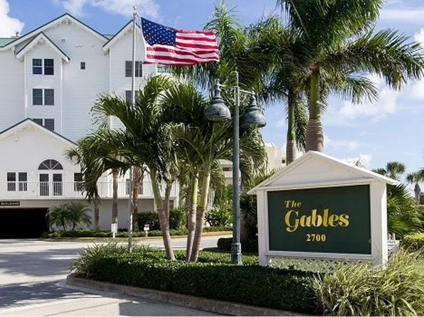 2700 Ocean Dr APT 102, Vero Beach, FL 32963