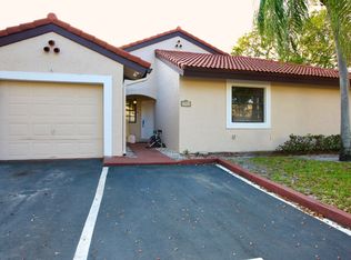 8989 W Sunrise Blvd, Plantation, FL 33322