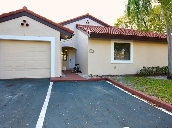 8989 W Sunrise Blvd, Plantation, FL 33322