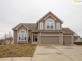 7809 NE 109th Cir, Kansas City, MO 64157