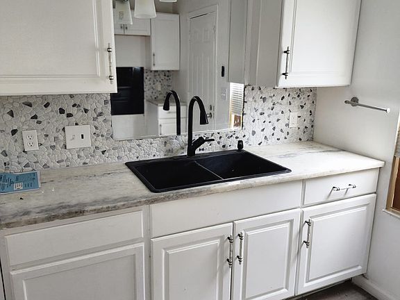 3rd image of 10210 Folk Ave #Sfh
