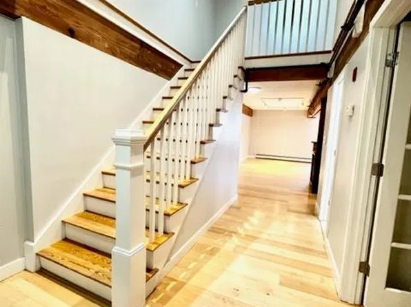 240 Jackson St APT 308, Lowell, MA 01852