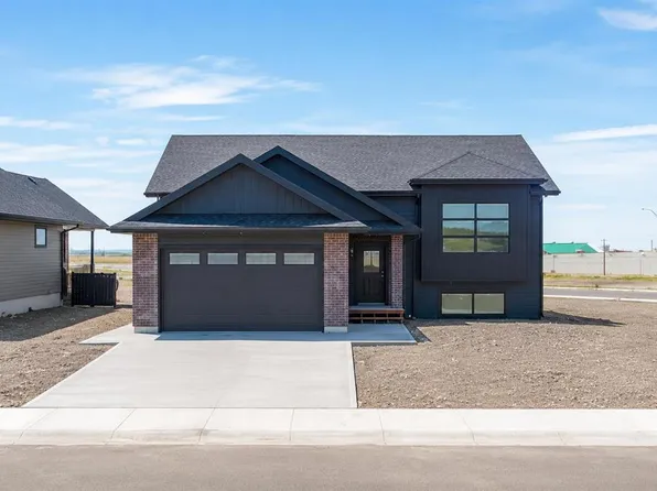 902 N Willow Ln, Fort Macleod, AB T0L 1G0