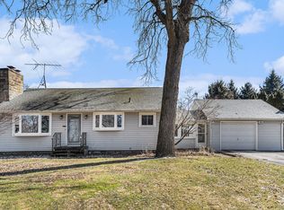 927 Farrell Ave, Kalamazoo, MI 49006