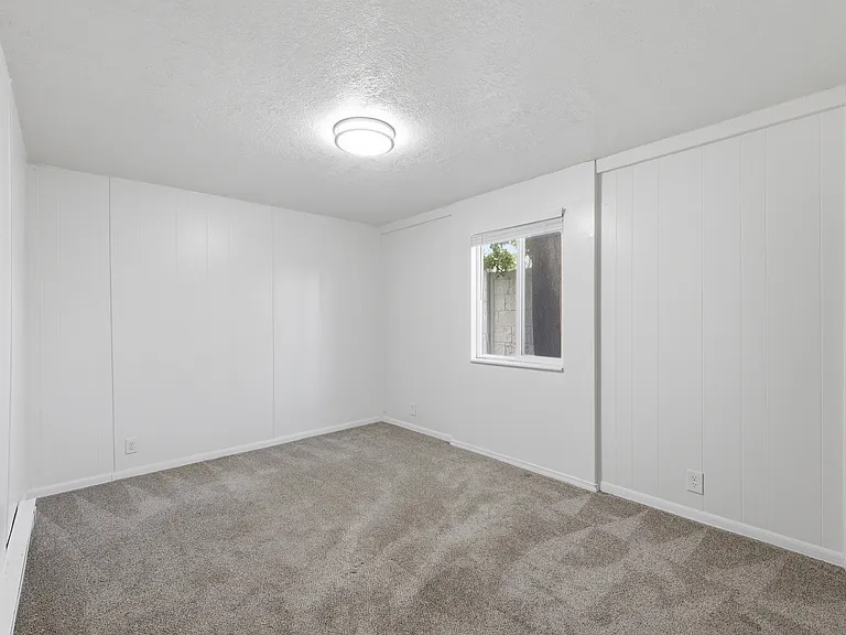 831 W Lennox St #6 — Photo 7