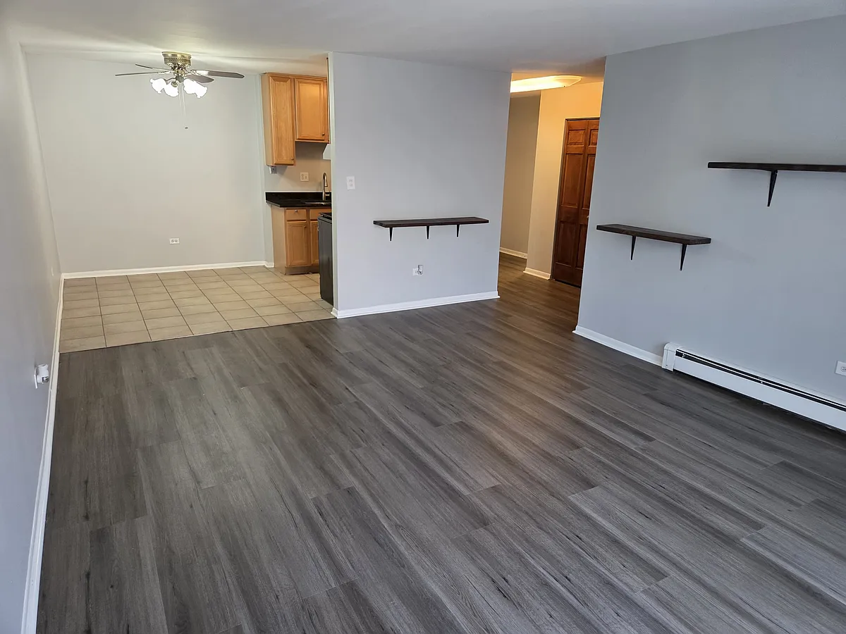 Building Photo - 8923 Knight Ave #215