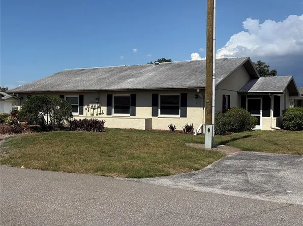 1905 Canterbury Ln #E9, Sun City Center, FL 33573