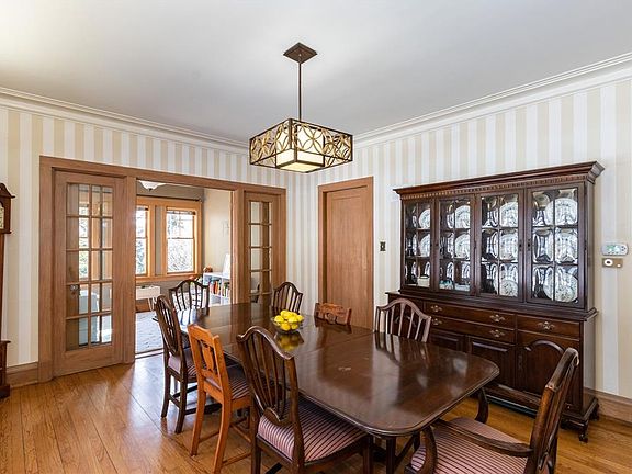 4th image of 549 Knollwood Dr SE