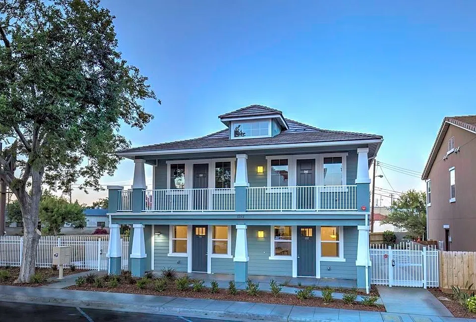 1752 At Crichton 1752 L St