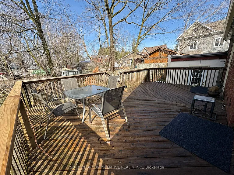 20 Bayview Dr — Photo 22