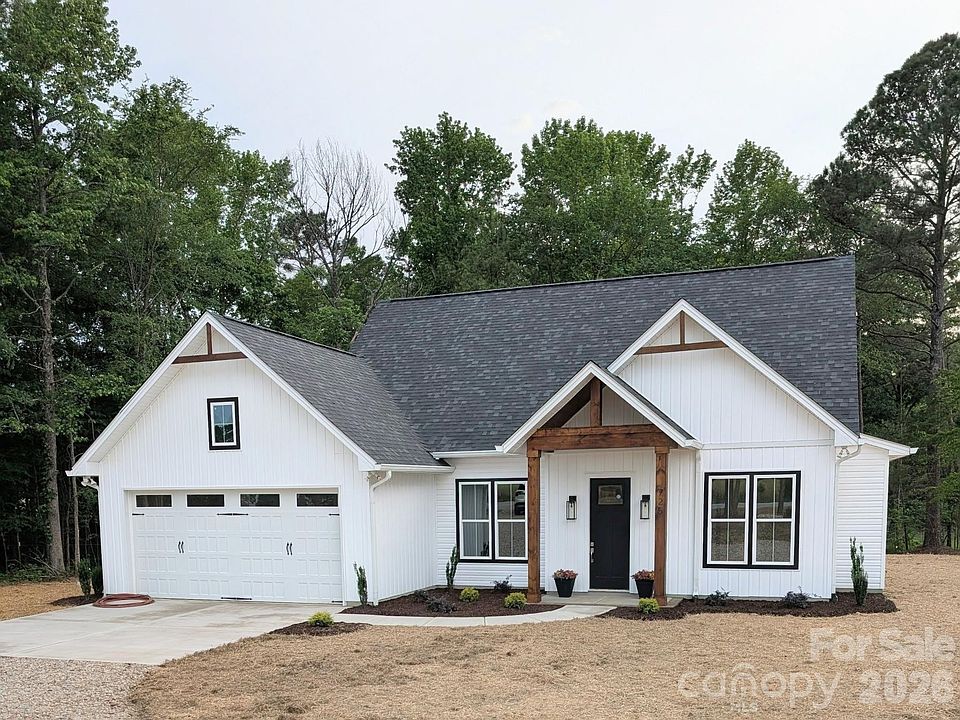 1st image of 725 Potter Rd