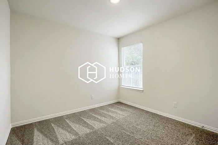 110 Doma Ave — Photo 8