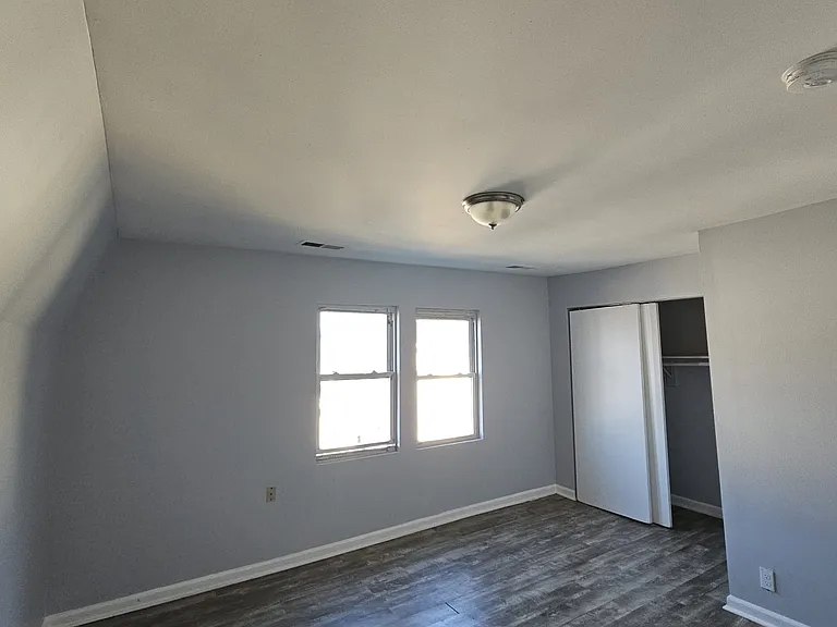 181 N 12th St #3 — Photo 12