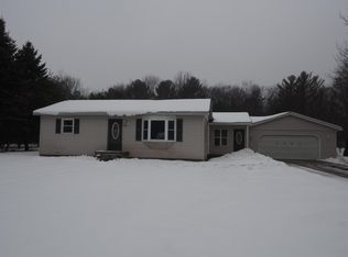 5687 Davis Rd, Norton Shores, MI 49441