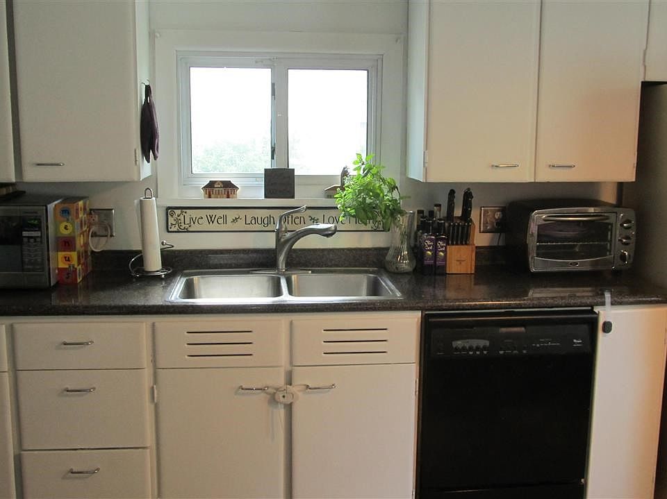 1st image of 1340 Altgeld St