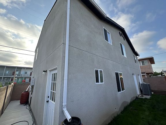 3rd image of 11235 S Hobart Blvd #1/2