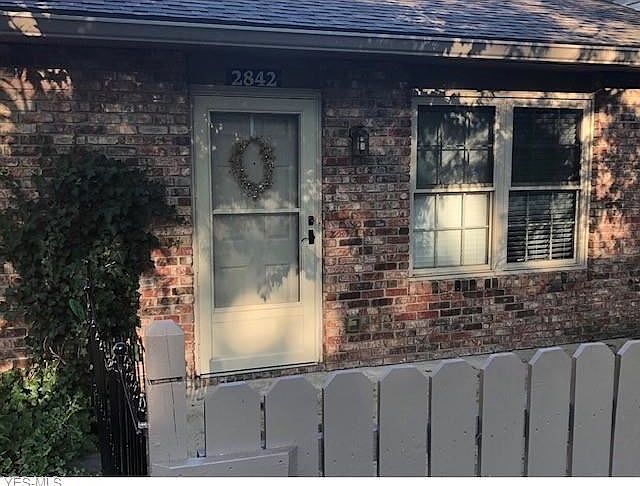 1st image of 2842 Shakespeare Ln