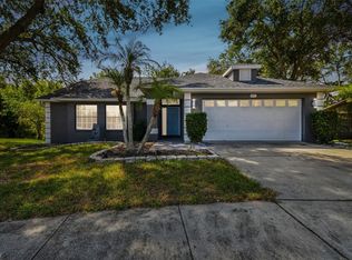 375R Wood Bridge Ave, Tarpon Springs, FL 34689