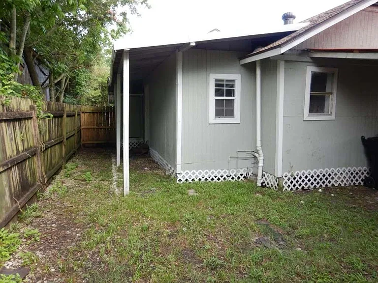 6405 Conley St — Photo 11
