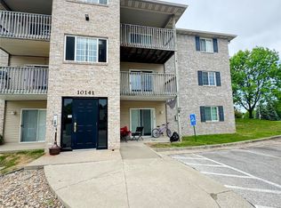 10141 Sutton Dr UNIT 7, Urbandale, IA 50322