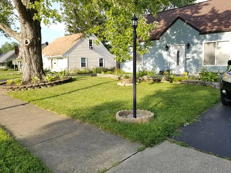 3696 Eisenhower Rd — Photo 52