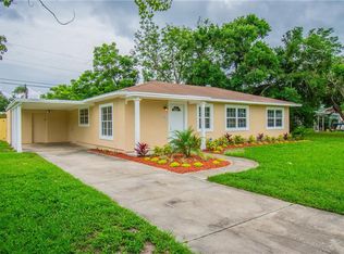 6921 Onyx Dr N, Saint Petersburg, FL 33702