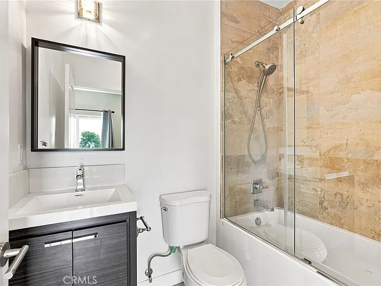15340 Lassen St — Photo 11