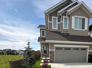 9846 225a St NW, Edmonton, AB T5T 7R7
