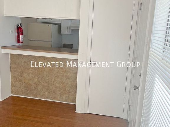 2nd image of 1300 Pennsylvania St NE Unit 2