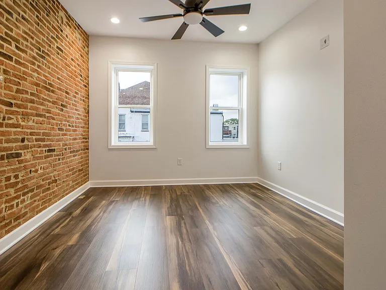 333 S Conkling St #A — Photo 23