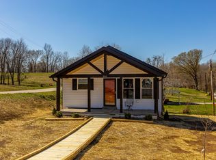 290 Pleasant Hill Rd, Wilmore, KY 40390