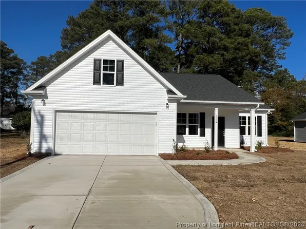 305A E Roseboro St, Roseboro, NC 28382