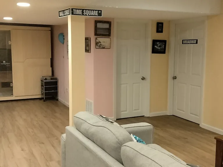 33 Spring Borough Ct — Photo 11