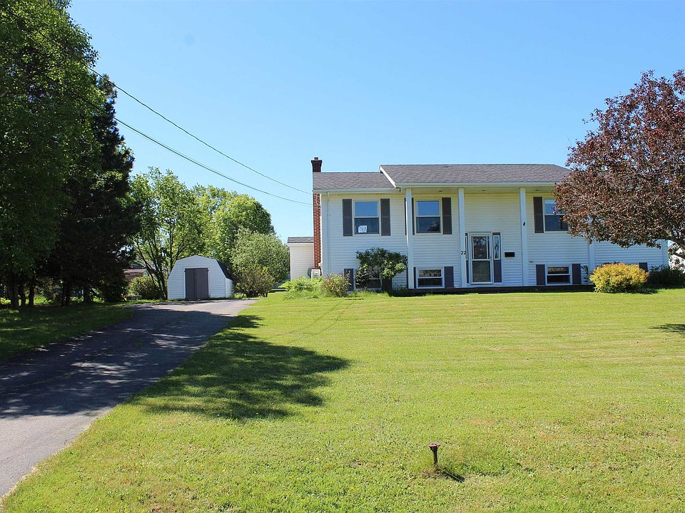 1st image of 22 Maclauchlan Dr