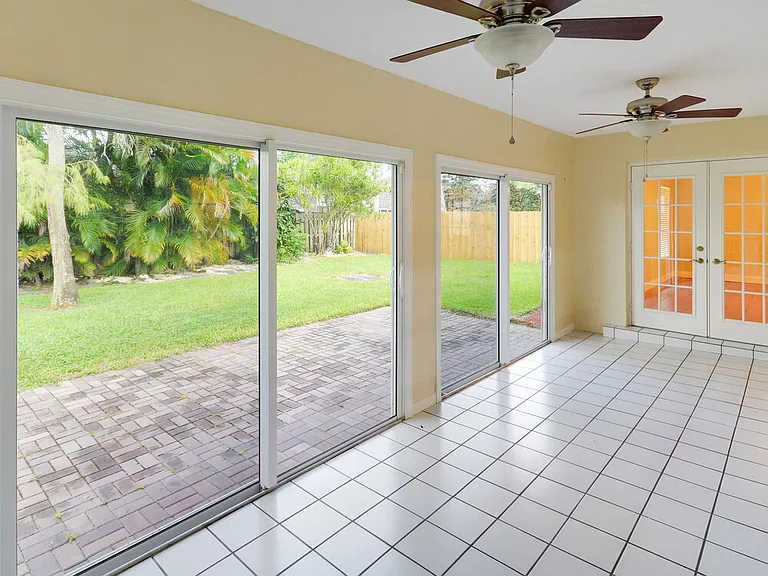 13515 Northumberland Cir — Photo 14