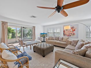 314 N Lakeside Dr, Lake Worth, FL 33460