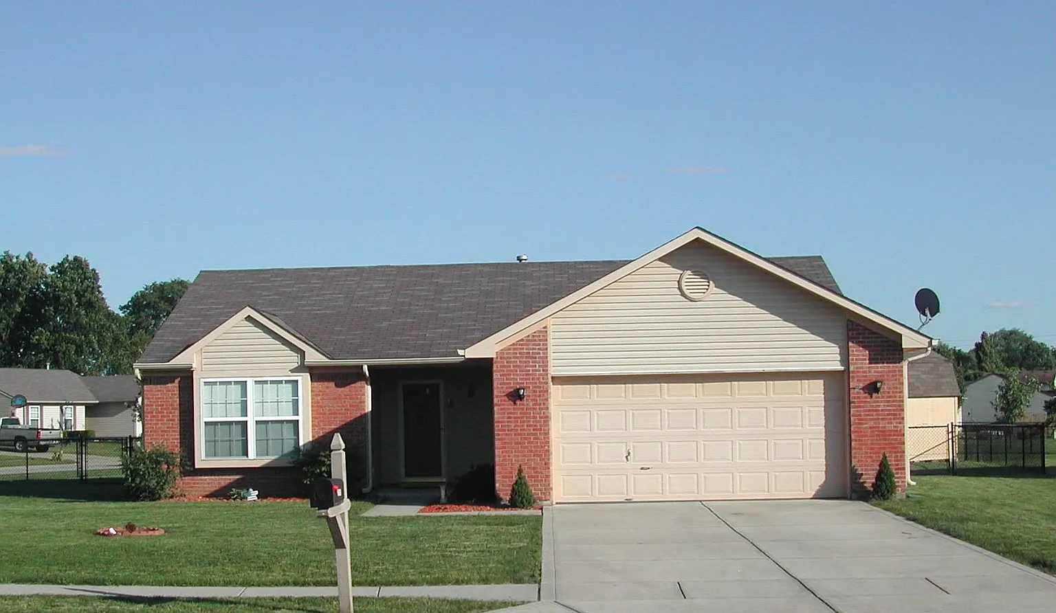 101 Azalea Dr photo 1
