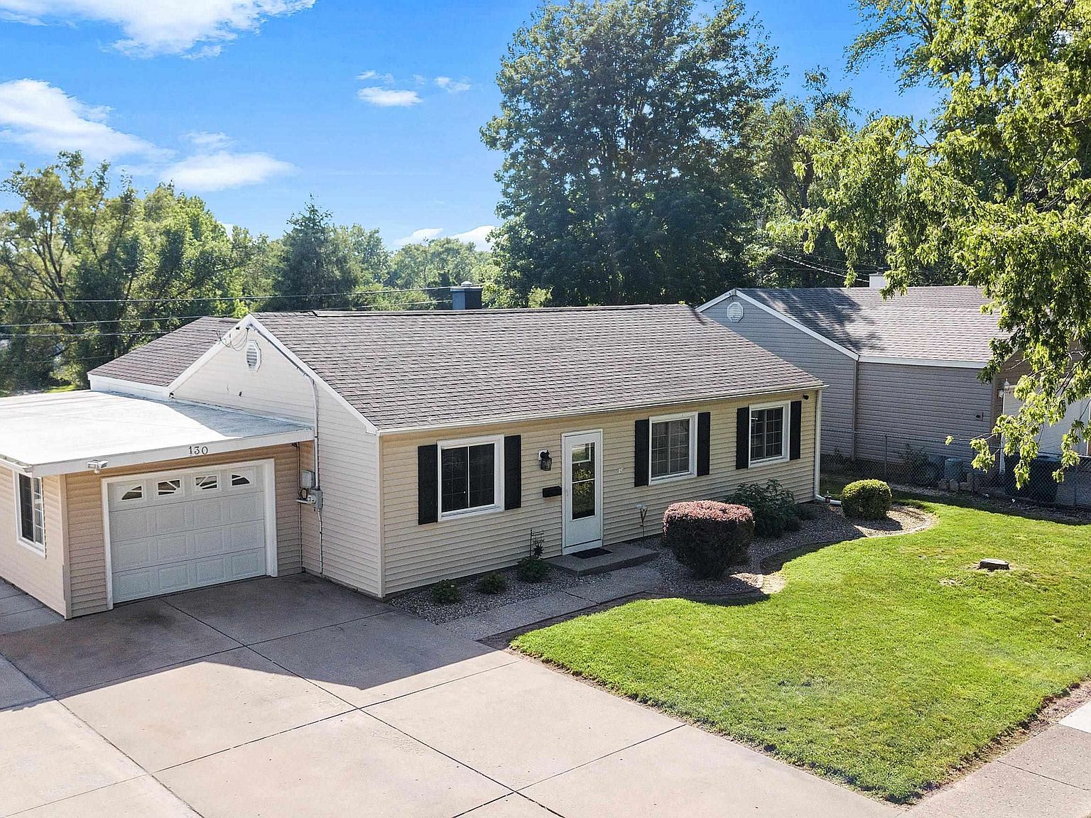 130 Cahokia Rd, Marquette Heights, IL 61554 Zillow