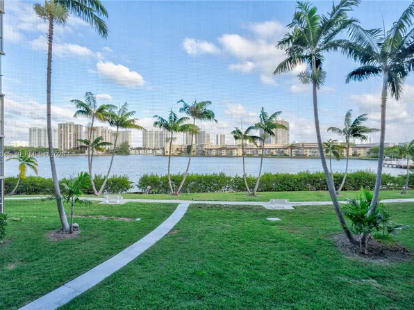 2861 Leonard Dr, Aventura, FL