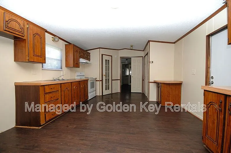 2 bed, 2.0 bath, $995 — Photo 3